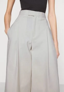 Board Shorts - Shorts - Parchment -Pieces Shop 0144f0991ef549dd817c9c94e3eb174c