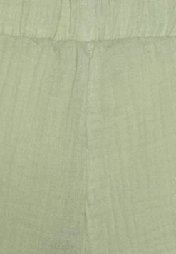 Vero Moda Vmnatali - Shorts - Reseda -Pieces Shop 08387863ead248ec8c106b6767762fec