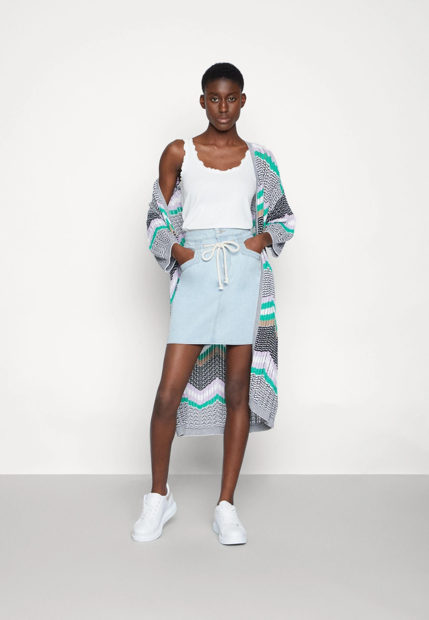 TOM TAILOR Denim Paperbag Skirt - Mini Skirt - Used Light Stone Blue 4 TOM TAILOR Denim Paperbag Skirt - Mini Skirt - Used Light Stone Blue - Image 2