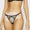 AGENT PROVOCATEUR Lornaparty - Thong 2 AGENT PROVOCATEUR Lornaparty - Thong -Pieces Shop 1155fe66c6524d7bab66a513358929a9
