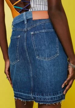 ESPRIT Denim Skirt - Blue Dark Washed 18 ESPRIT Denim Skirt - Blue Dark Washed -Pieces Shop 11aef383b5224e3b84ce85a963a1ae6d