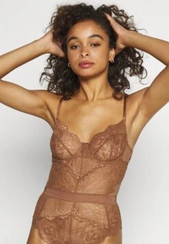 Ann Summers Birthday Suit Hold Me Tight - Body - Nude -Pieces Shop 1dfd718ff78b42a0a43fb5369f499e0b