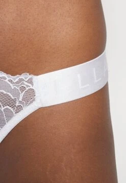 BLUEBELLA Tori - Thong 11 BLUEBELLA Tori - Thong -Pieces Shop 1ed1bddad02044cdb282651b67346dc4