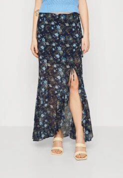 FREE PEOPLE Femme Edge Maxi - Maxi Skirt