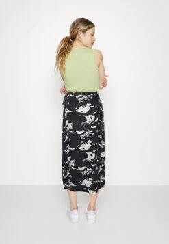 Monki A-Line Skirt - Marmor/Black -Pieces Shop 2634b9379be24d248329c69a0d8444f7