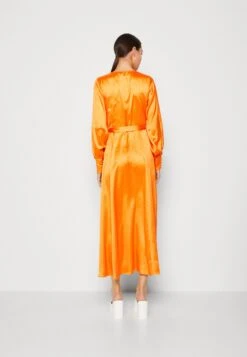 NEVER FULLY DRESSED Wrap Sakura - Cocktail Dress / Party Dress - Orange -Pieces Shop 302ff80e5d994744881bbc8e854a2c5e