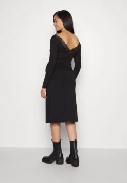 A-Line Skirt - A-Line Skirt 9 A-Line Skirt - A-Line Skirt -Pieces Shop 37b047ad502f4bdcb2c6e5eb65ad43ae