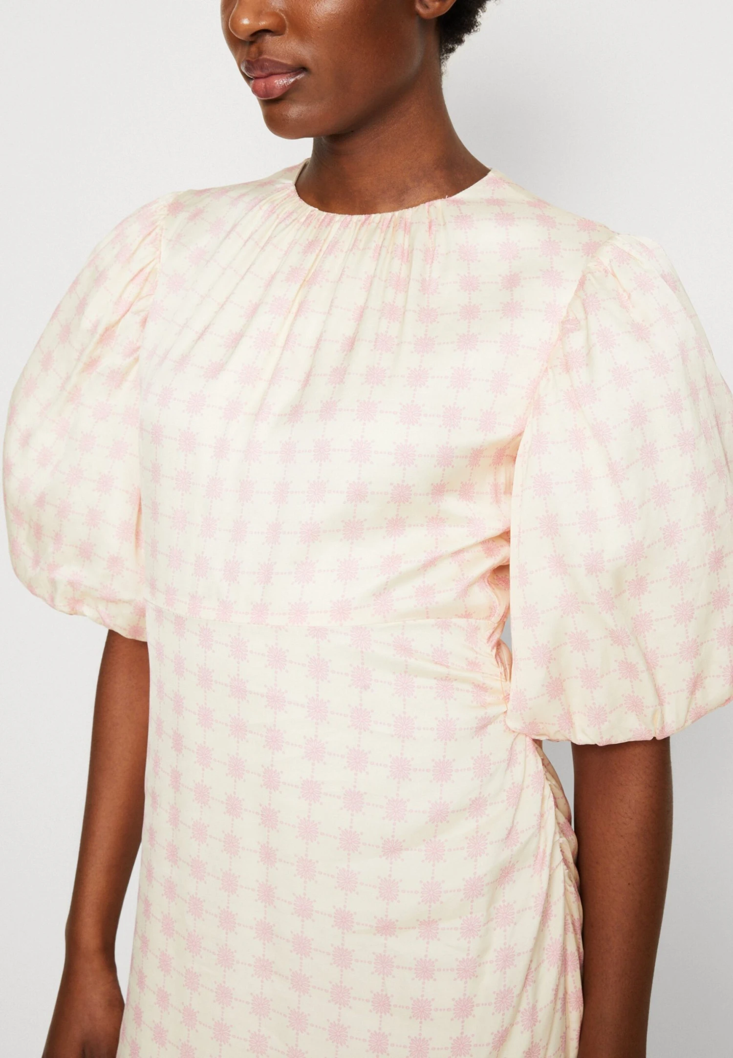 By Malina Eira Dress French Ditsy - Occasion Wear - Pink 8 By Malina Eira Dress French Ditsy - Occasion Wear - Pink - Image 6