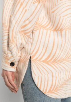 Roxy Sound Of The Sea - Short Coat - Toast Dreams Jaquard -Pieces Shop 3b208e471c9b406e88b0e54d489c0a09