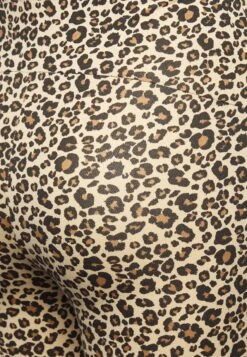 ONLY MATERNITY Olmlovely Shorts - Shorts -Pieces Shop 3b6055a5fab64376887418db682d37e2