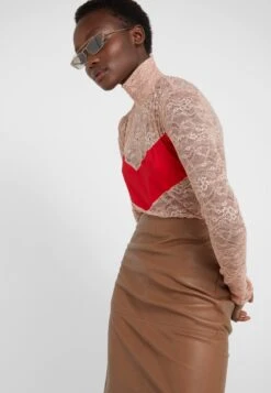 Cecilia - Pencil Skirt - Golden Camel -Pieces Shop 3f212c46872d4a2dacc5de9aa46d509a