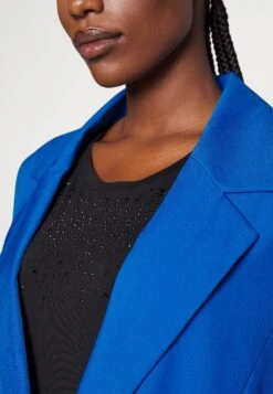 ONLY CARMAKOMA Carthea Otw - Blazer 11 ONLY CARMAKOMA Carthea Otw - Blazer -Pieces Shop 4306770d4e8a442398d9e05d287de28a