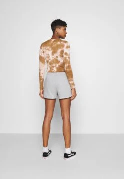 Nike Sportswear Shorts - Grey -Pieces Shop 448183bbbc3a47d9a7e2ec5599ab60ff