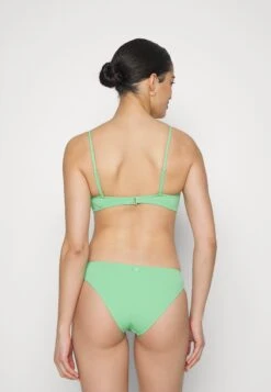 Roxy Jam Set - Bikini - Absinthe Green 11 Roxy Jam Set - Bikini - Absinthe Green -Pieces Shop 469e28cad7724097a91a3c4b05caab73