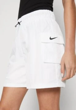 Nike Sportswear Shorts - White/Black -Pieces Shop 4784dfdb71bd4165997126cec5e131c5