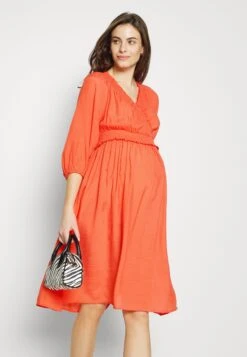 Mamalicious Mlpeace Tess Dress - Day Dress - Mandarin Orange -Pieces Shop 48d1b8f19b79438193284b4360310e7b