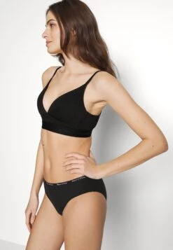 Marc O'Polo Iconic Rib Wireless Padded Bra - T-Shirt Bra -Pieces Shop 497821813c8d419a8749396d73fd59b7