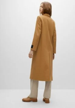 Hugo Mojeni - Classic Coat -Pieces Shop 513c93b31d574fce96c299bbd5162d89