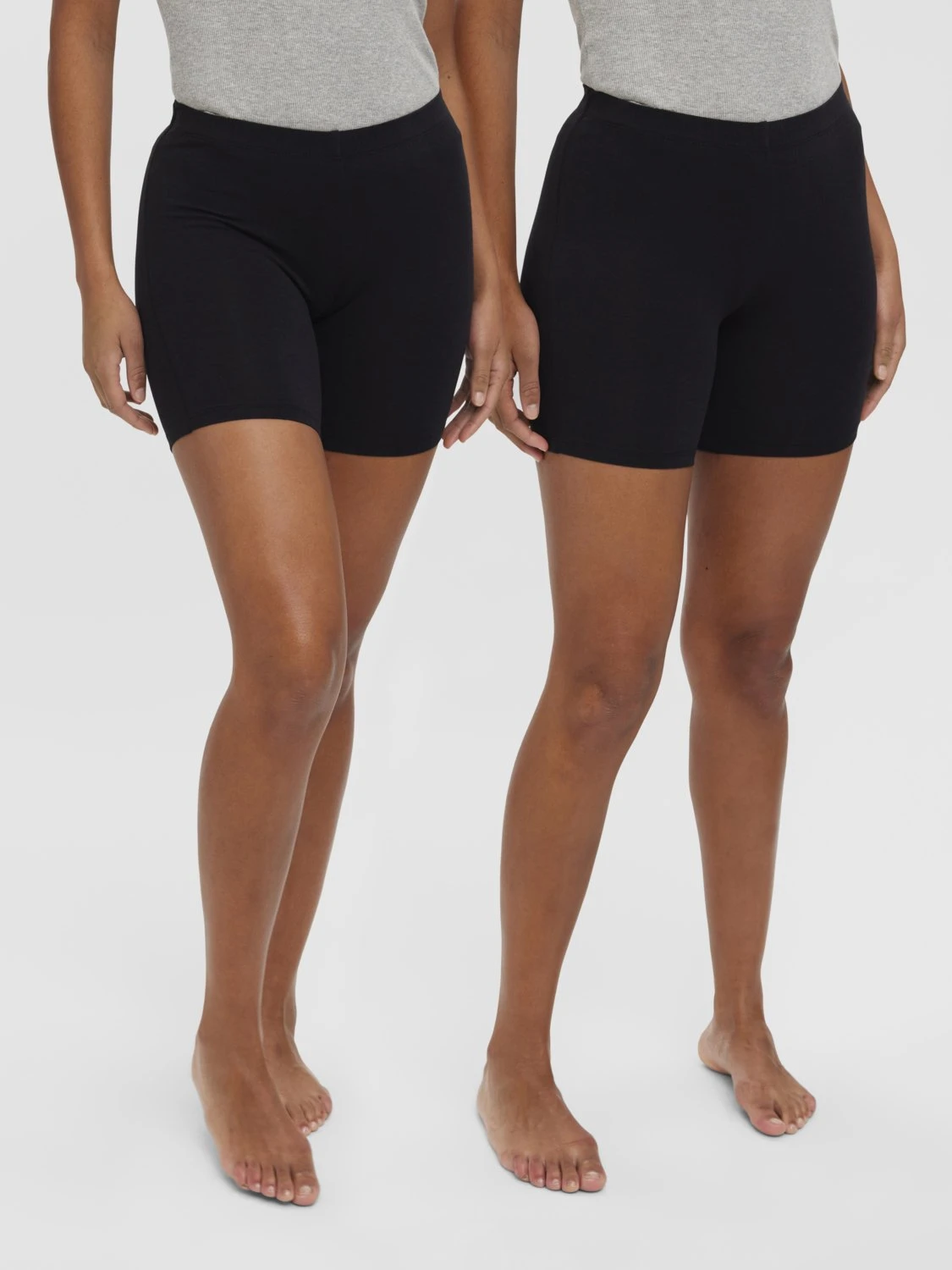 Vero Moda Petite Vmmaxi Biker 2Pack - Shorts - Black 3 Vero Moda Petite Vmmaxi Biker 2Pack - Shorts - Black