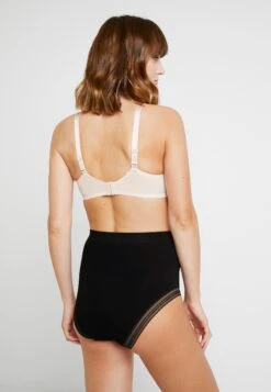 ANITA Miss Mimi - Triangle Bra - Rosewater 10 ANITA Miss Mimi - Triangle Bra - Rosewater -Pieces Shop 57bce06230ab4cb484a10b3062e669a6