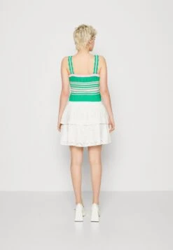 Yasholi Short Skirt- Mini Skirt - White 10 Yasholi Short Skirt- Mini Skirt - White -Pieces Shop 583dff5e7fe340209b4ba7e90e66645c