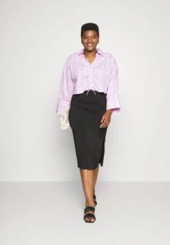 Pieces Shop -Pieces Shop 5aa8d19cce8a4fd8b6811a0717d25538