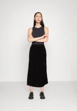 Marc O'Polo Skirt Slip Style Flared Elastic Waistband - A-Line Skirt - Black 9 Marc O'Polo Skirt Slip Style Flared Elastic Waistband - A-Line Skirt - Black -Pieces Shop 5cc7288037db40c0ae889fdea7230b3f