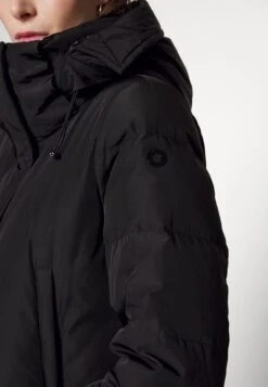 FUCHS SCHMITT Down Coat - Schwarz -Pieces Shop 63e7fc0e55234e618d021fb7c86b2645