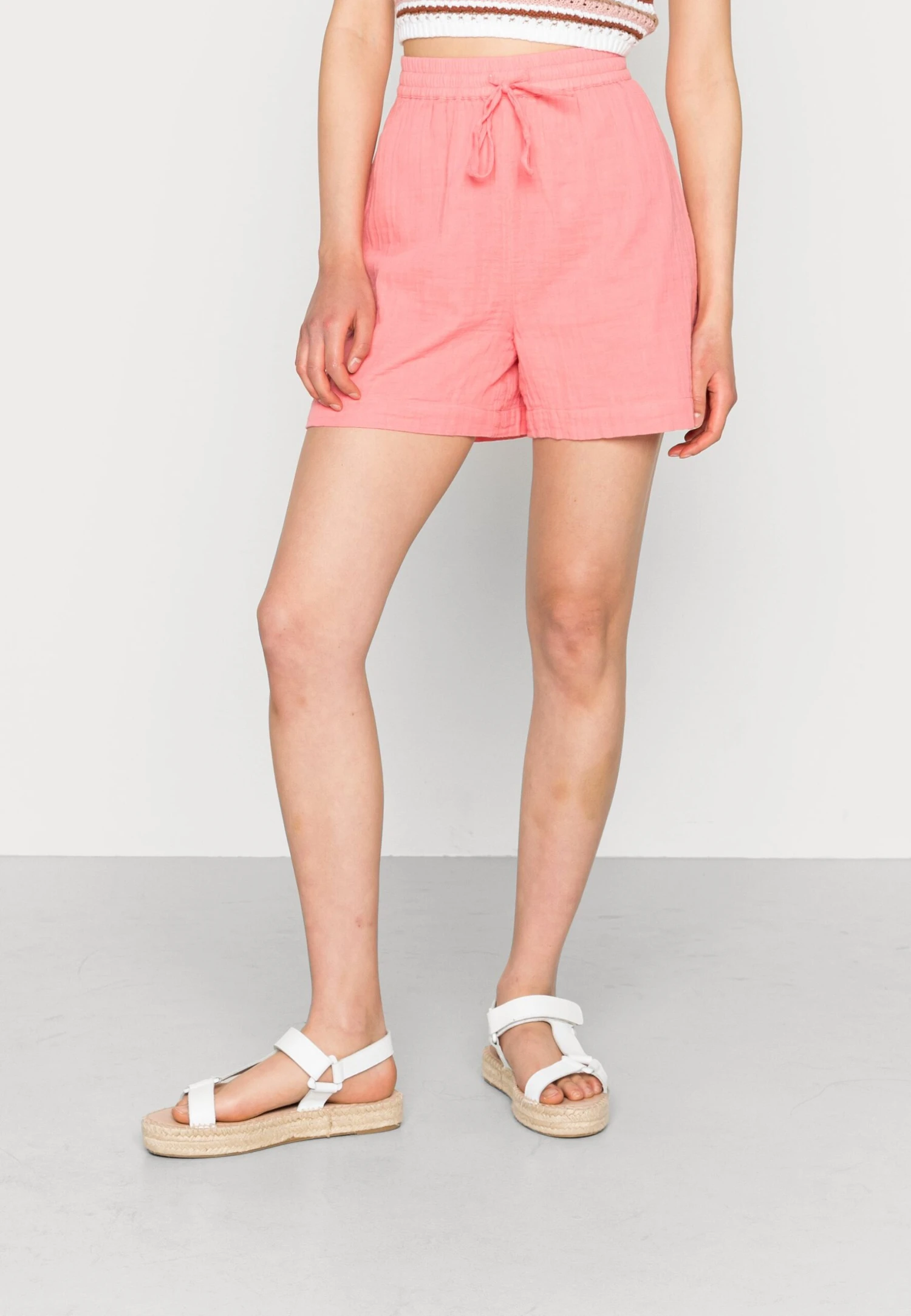 Pieces Tina Hw Bc Sww - Shorts 3 Pieces Tina Hw Bc Sww - Shorts