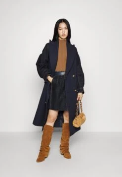 Skirt - Mini Skirt - Navy