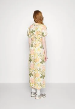 Roxy Dynamite Girl Again - Maxi Dress -Pieces Shop 6b5d81dfe0fb459989e079c6c93f9d92