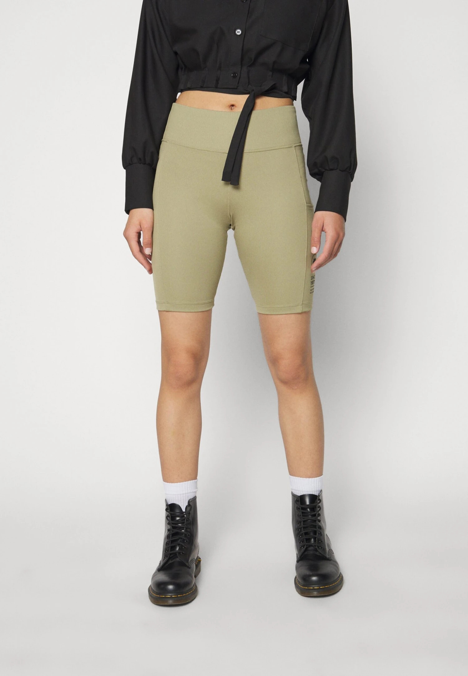 Nike Sportswear Leggings - Trousers - Neutral Olive 5 Nike Sportswear Leggings - Trousers - Neutral Olive - Image 3