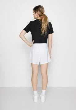 Gina Tricot Sonja - Shorts -Pieces Shop 753b8e0e7c854038ad3a17591e36a43b