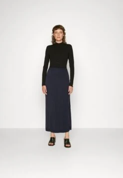 Gestuz MalouSkirt - Pencil Skirt - Seaborne -Pieces Shop 7579ac35c2ab4c4982c8387466414eda
