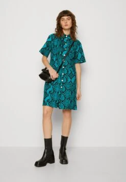 Kamala Short Dress - Shirt Dress - Tile Blue -Pieces Shop 76d768d197b745ec965720cc15a74625