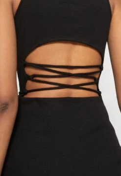 Even&Odd Jersey Dress - Black -Pieces Shop 784a3b9c4c6546fa8d4e32b497ae4114