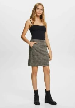 ESPRIT Mini Skirt - Medium Grey -Pieces Shop 790cfb157585433d8d723a1adb4ba457