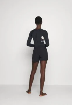 Roxy Swimming Shorts - Anthracite 10 Roxy Swimming Shorts - Anthracite -Pieces Shop 7d2c6e91de2343b3a99e21f4e45061e4