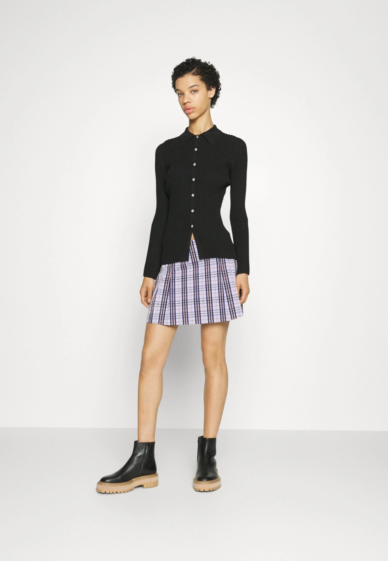 Hugo Roelle - Mini Skirt 4 Hugo Roelle - Mini Skirt - Image 2