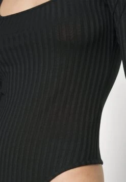 Underprotection Celineup Body - Body - Black -Pieces Shop 7f4c7e6dc8674fda8e3b469c503d72bc