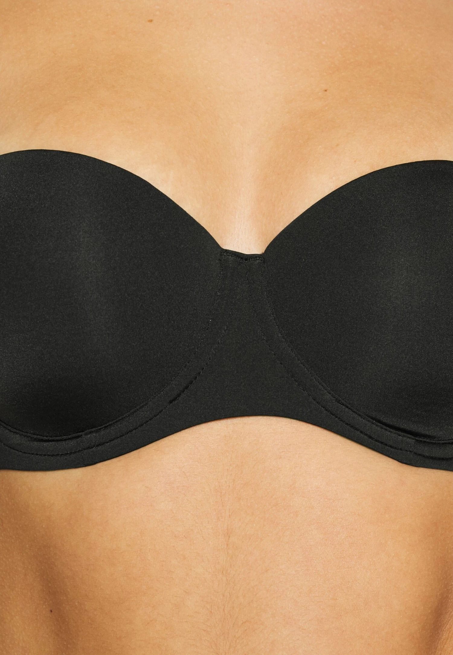 ESPRIT Shiny Strapless Padded Bra - Multiway / Strapless Bra - Black 8 ESPRIT Shiny Strapless Padded Bra - Multiway / Strapless Bra - Black - Image 6