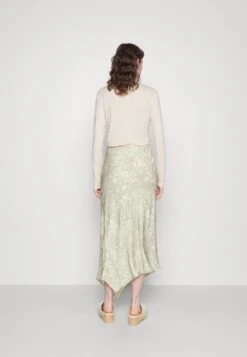 Calvin Klein Midi Skirt - A-Line Skirt -Pieces Shop 82e556204da34c7c81d9ae436f22bd5b