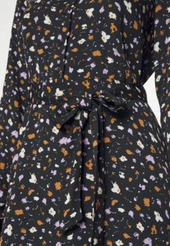 Selected Femme Slffiola Shirt Dress - Shirt Dress -Pieces Shop 8588d0893e5343fe9a44b1666472e58c