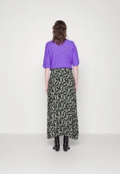 Selected Femme Slffinka Skirt - Maxi Skirt -Pieces Shop 8933e9dc92624803bd843f7488405ebb