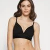 Marc O'Polo Iconic Rib Wireless Padded Bra - T-Shirt Bra -Pieces Shop 8e49f2af5bfc468c93feba029238bf65