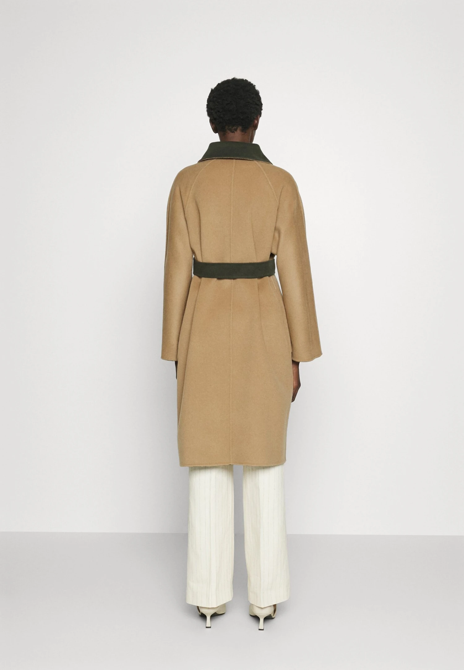 Rail - Classic Coat 4 Rail - Classic Coat - Image 3