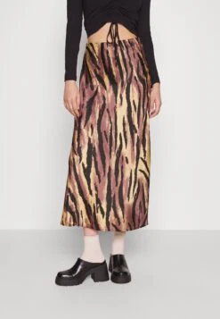 Pcmonalise Midi Skirt - A-Line Skirt