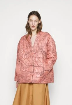 MUNTHE Emu - Classic Coat - Black -Pieces Shop 92c6e61e0f1d4c84bdd73c2e0cceb044