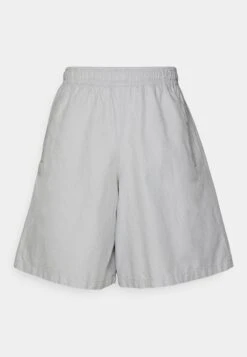 DRYKORN Ground - Shorts - Grey -Pieces Shop 93581f19d9eb4e15bb31363f58738403