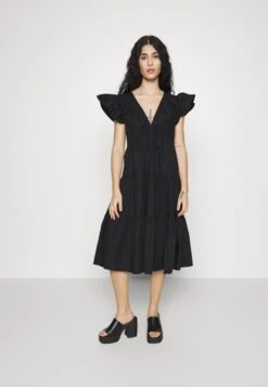 Vero Moda Petite Vmjarlotte Calf Slit Dress - Day Dress - Black